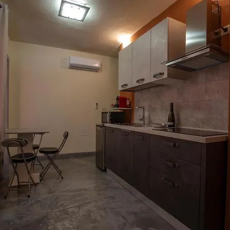 Via Cavour 19, Del Conte *