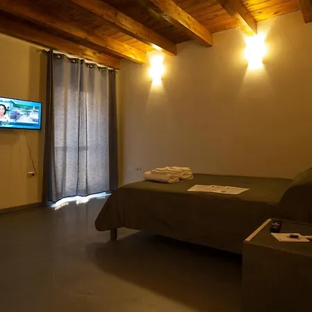 Via Cavour 19, Del Conte Appartement