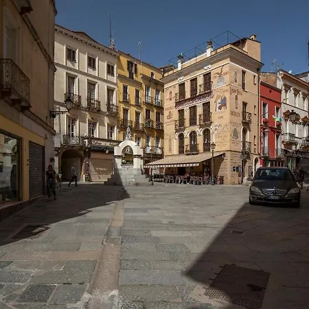 Appartamento Via Cavour 19, Del Conte *