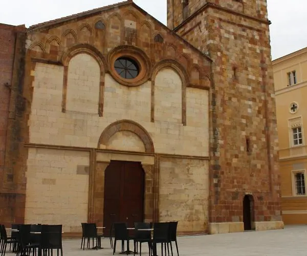 Apartment Via Cavour 19, Del Conte Iglesias