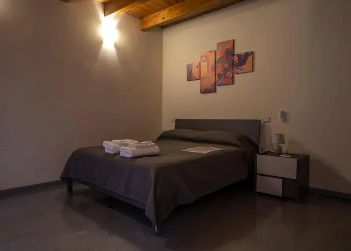 Via Cavour 19, Del Conte *